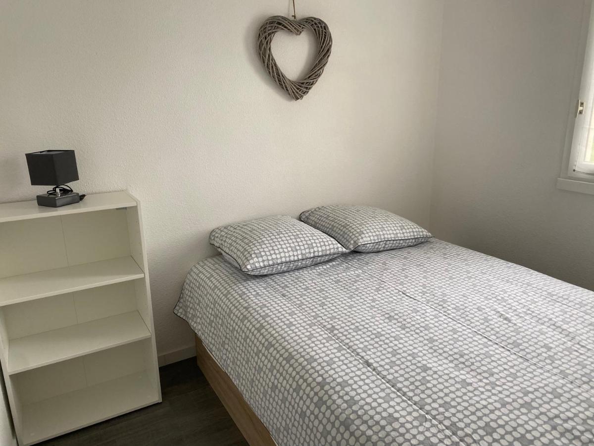 Cabourg T2 cosy avec accès direct plage Esterno foto